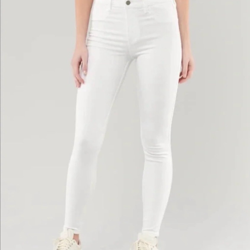 Hollister White High-Rise Skinny Jeans/Leggings